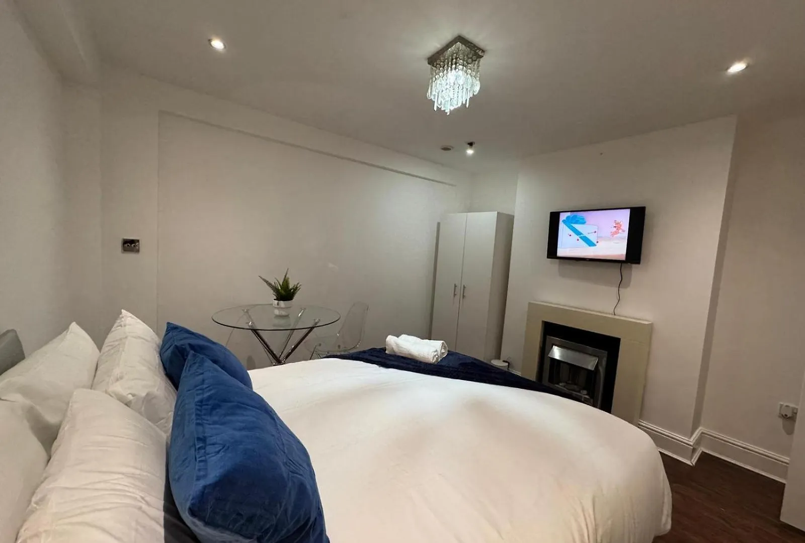 منزل للإقامة The Riverside Haven لندن