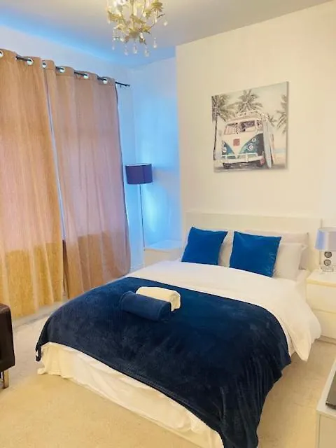 منزل للإقامة The Riverside Haven لندن المملكة المتحدة